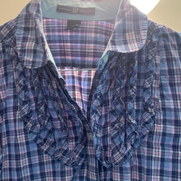 GAP Plaid Button Down Blouse - Picture 5 of 11